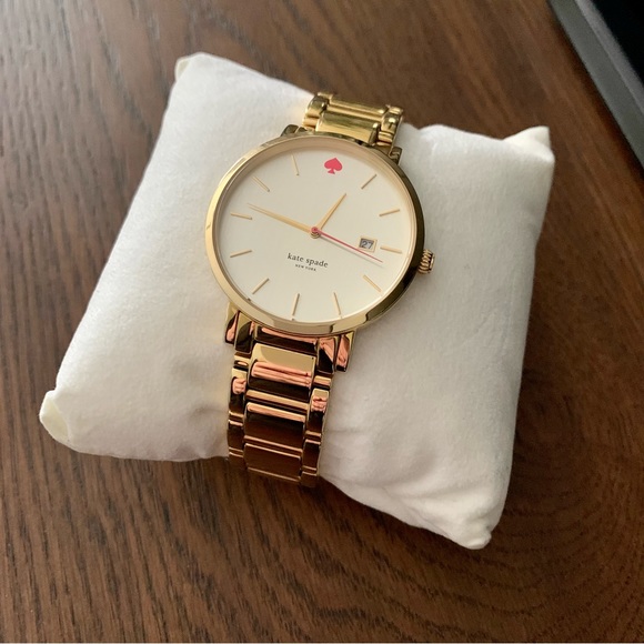Kate Spade • Gold Watch